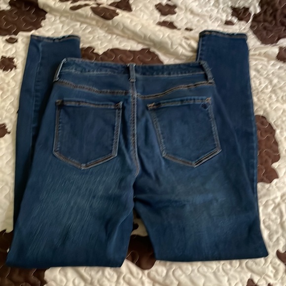 Jessica Simpson jeans barely worn - Picture 3 of 3